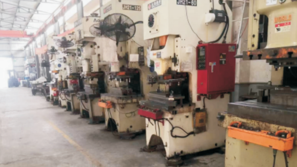 湘潭精沖零部件